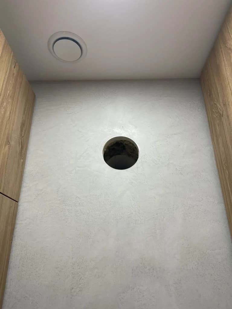 Отвір під витяжку на кухні